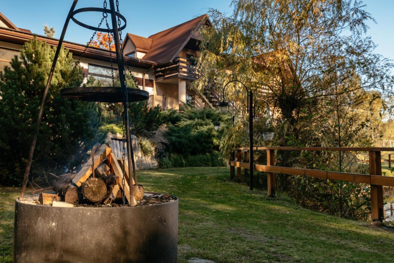 Villa Wypoczynek U Piotra Susiec Exterior foto